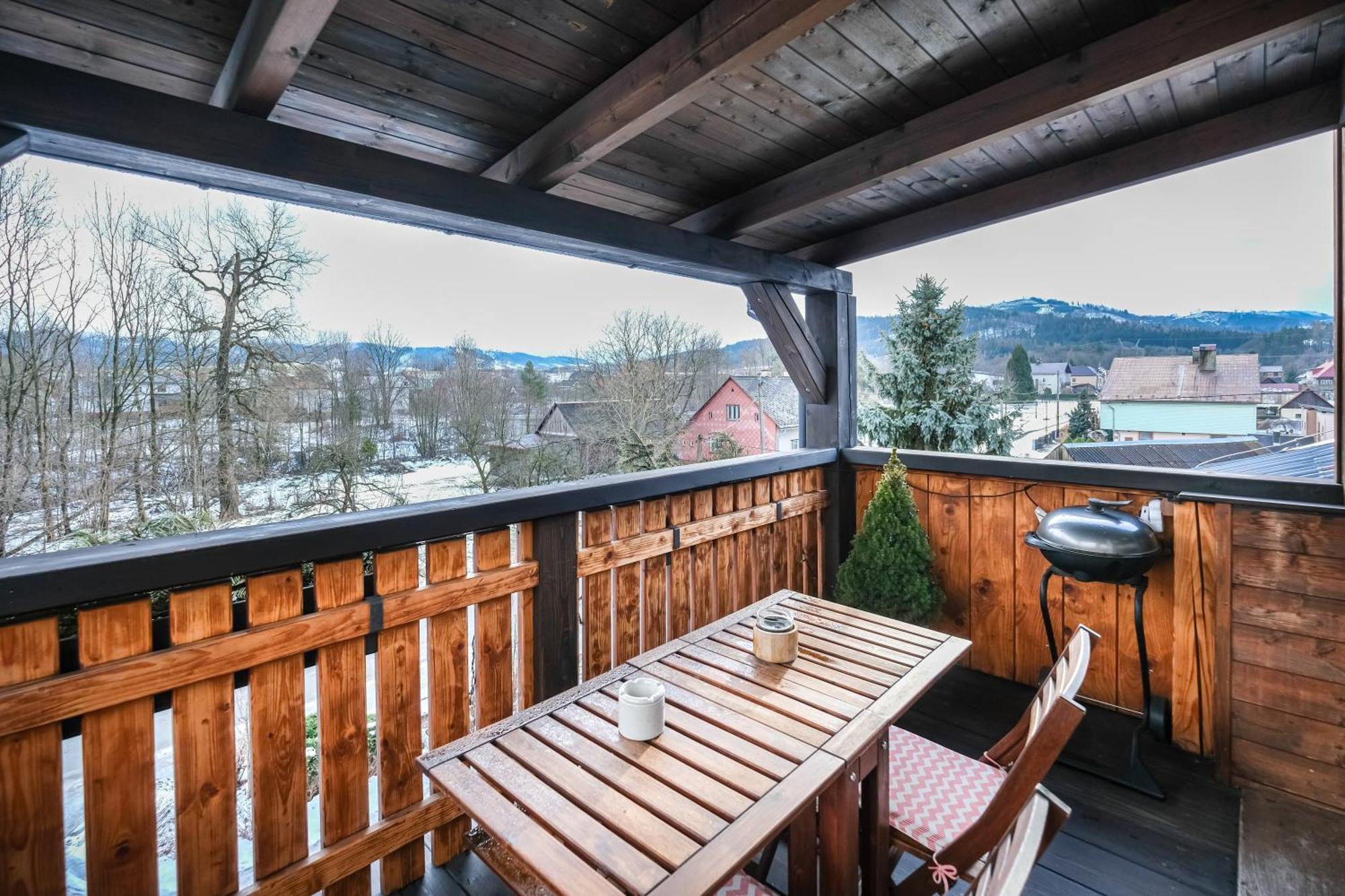 Apartman Nebe Dolní Lomná Exteriér fotografie
